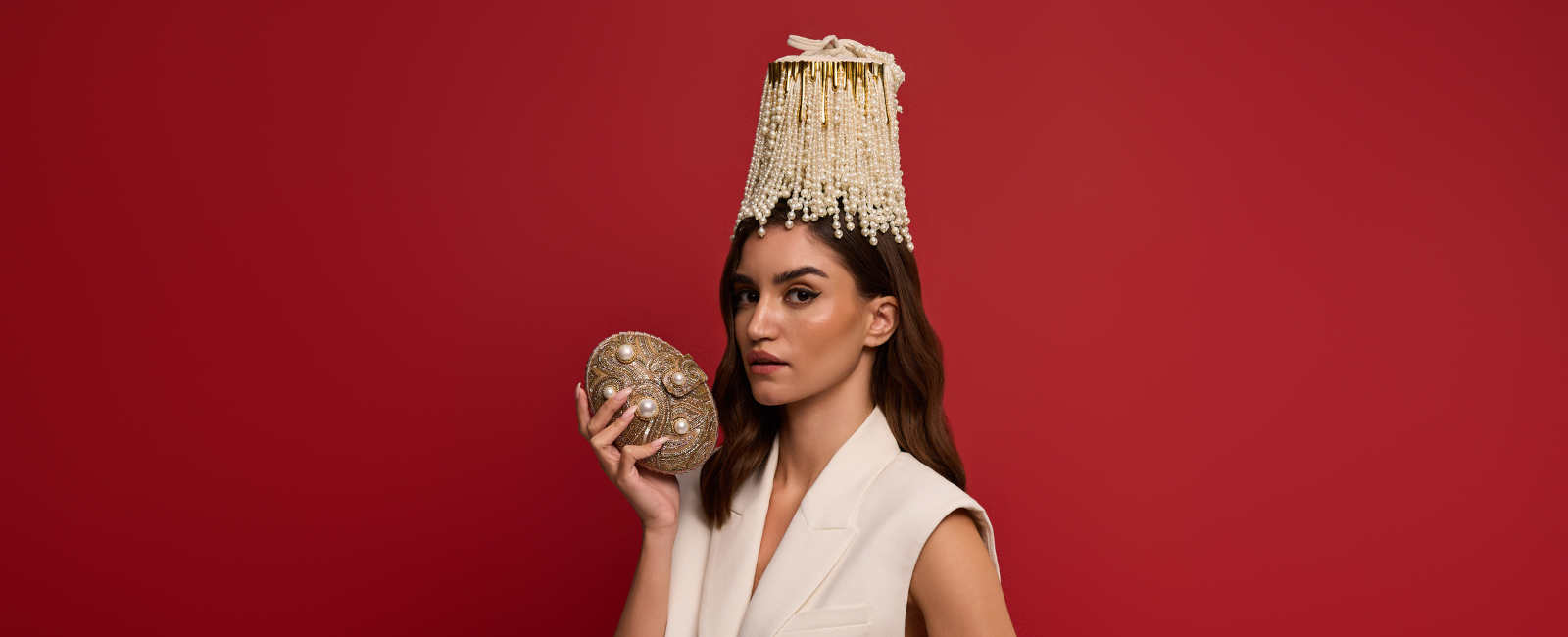 Pearl Bags: The One Accessory Every Woman Should Own