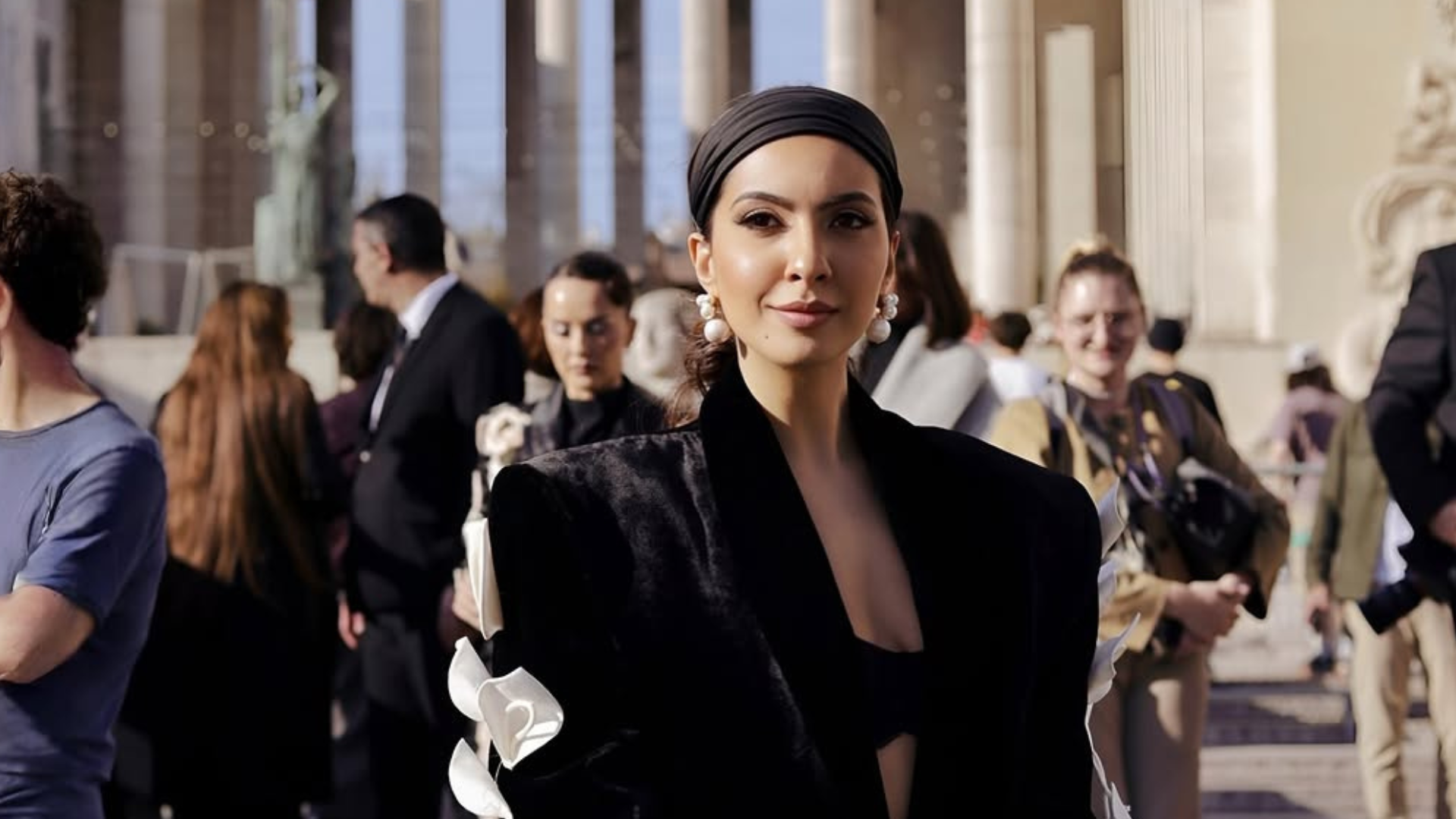 Perfect Pairings: What Color Clothes Look Best With Pearl Jewelry