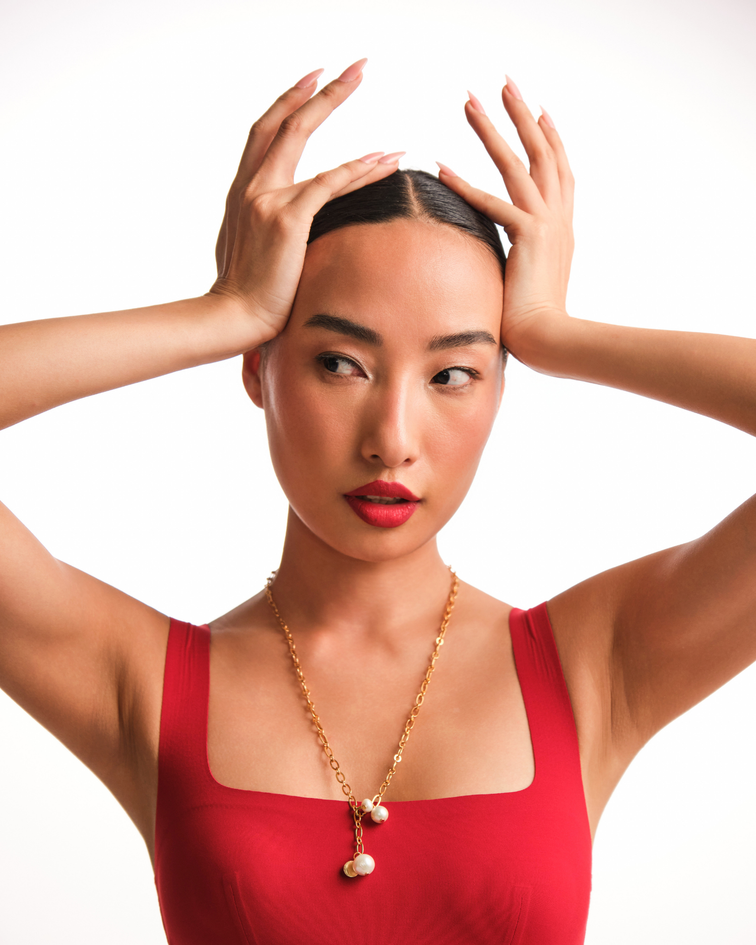 Tri-Pearl Linked Chain