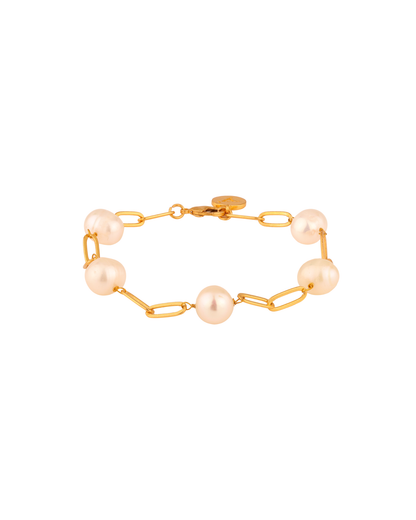 Dainty Linked Pearl Bracelet