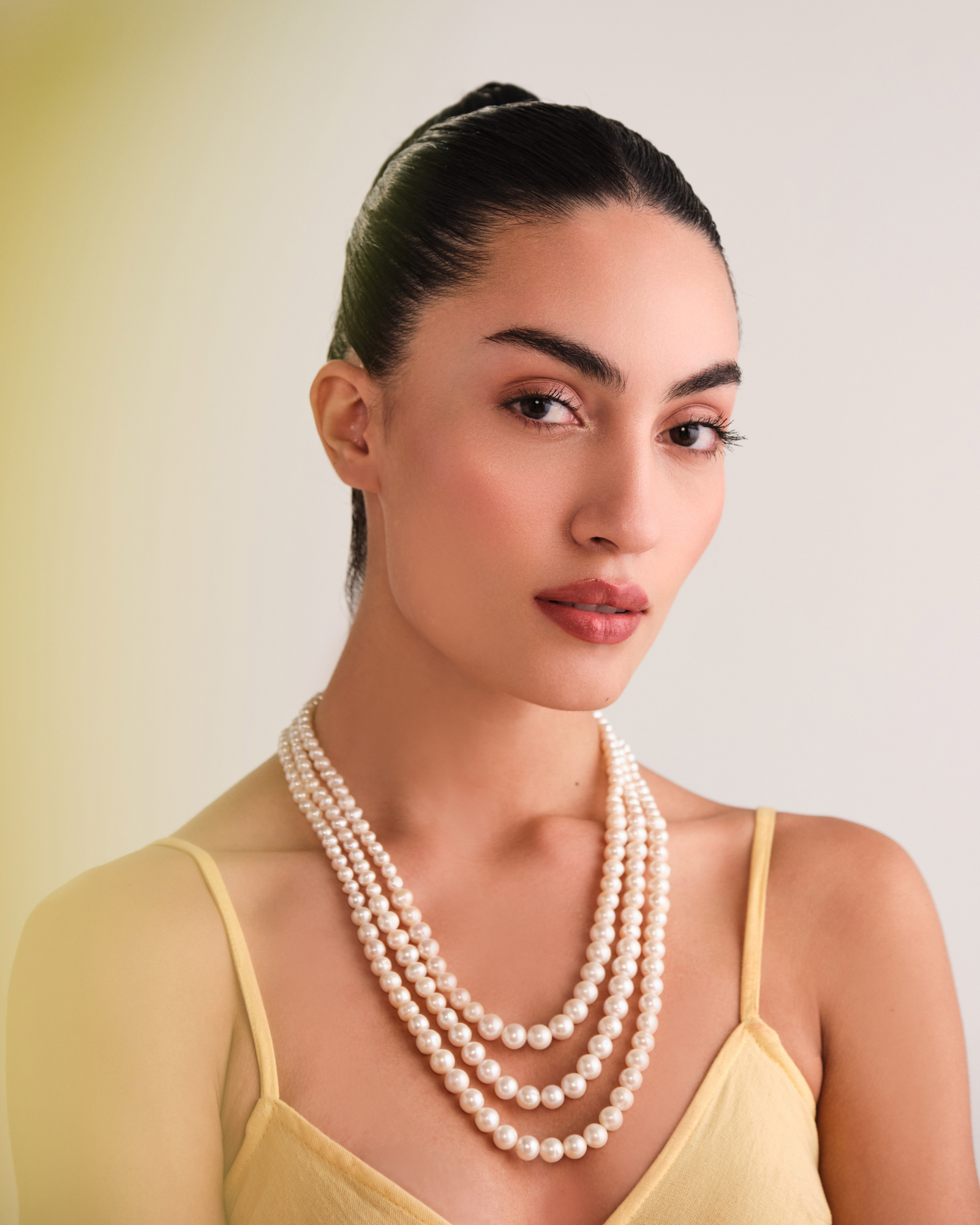 Triple Graded Pearls - Natural
