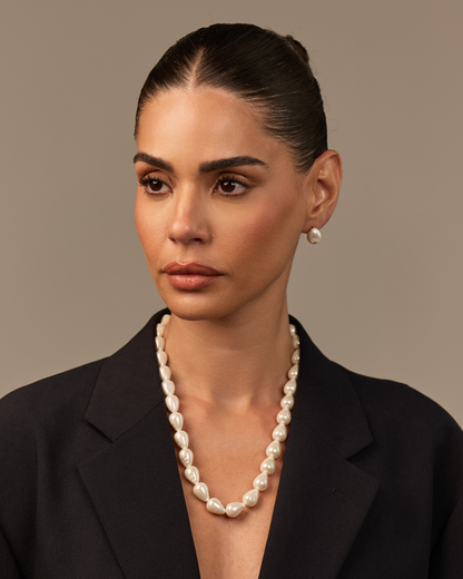 Single Pearl Drops - White