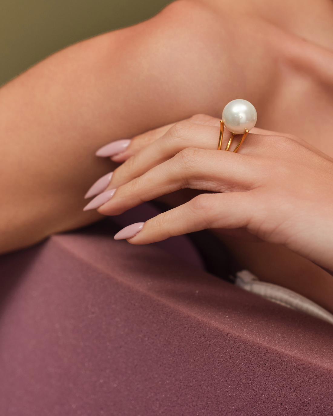Solitaire Pearl Ring