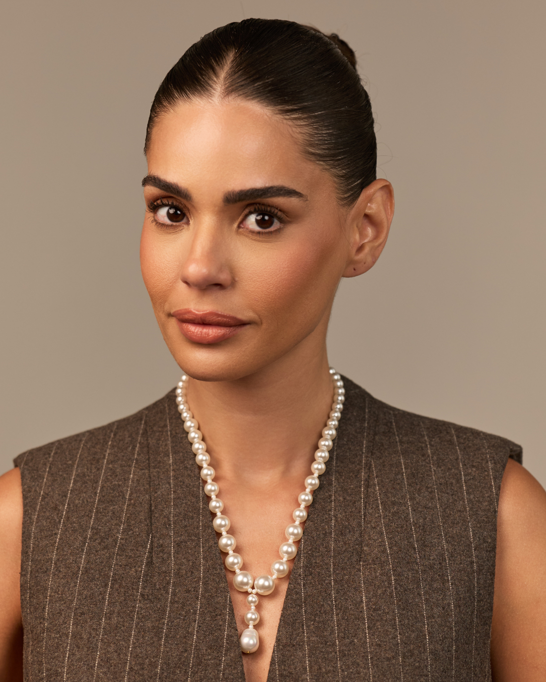 Graded Single with Pearl Droplet