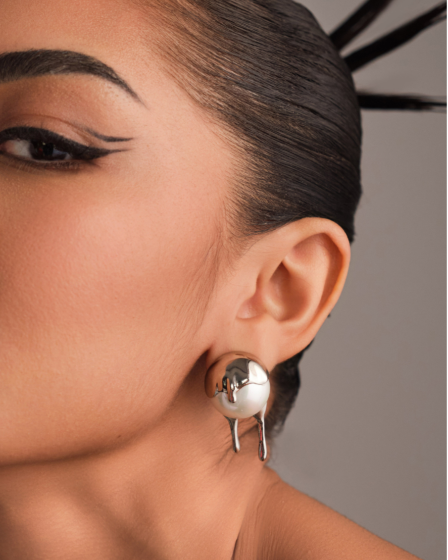 Melting Studs - Chrome