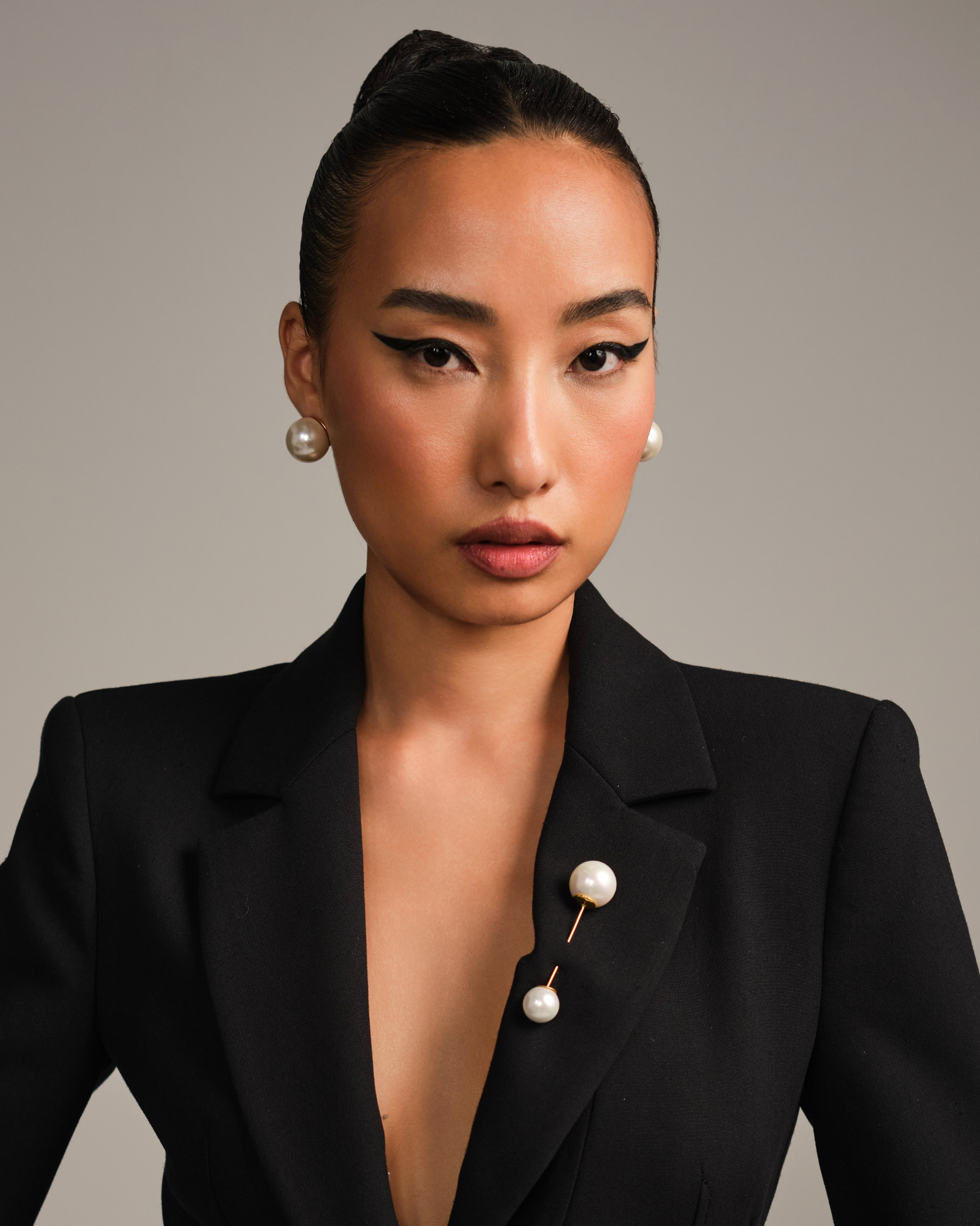 The Raya Pin - Anaash X Ekaya