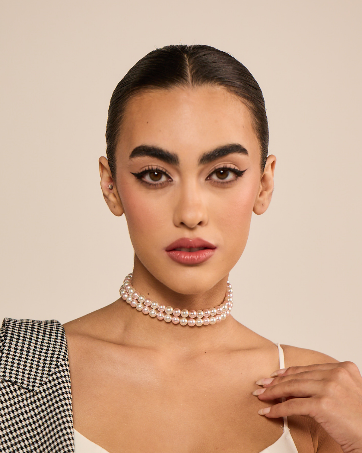 8mm Mixed Pearl Choker - Pink &amp; White