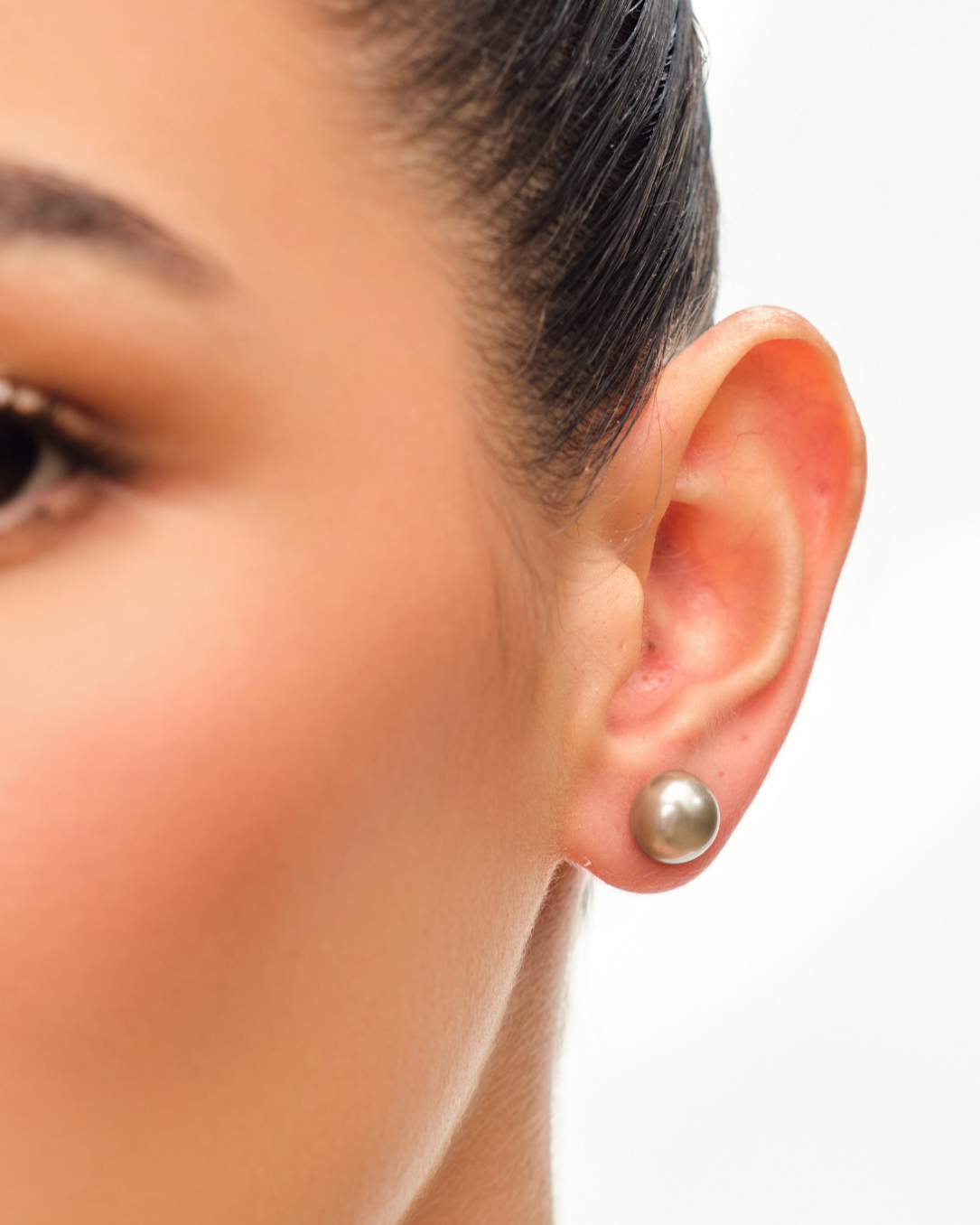 10mm Pearl Studs - Silver