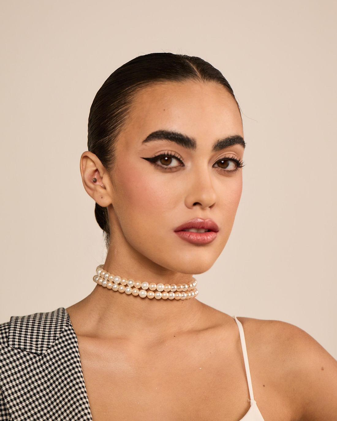8mm Mixed Pearl Choker - Peach &amp; White