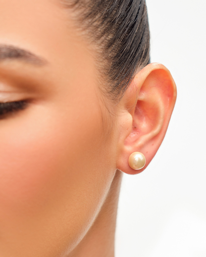 10mm Pearl Studs - Peach