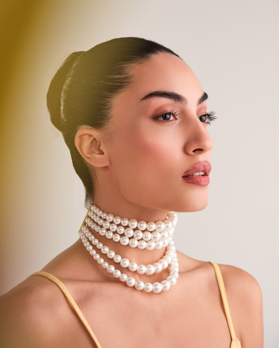 Major Pearl Necklace - White