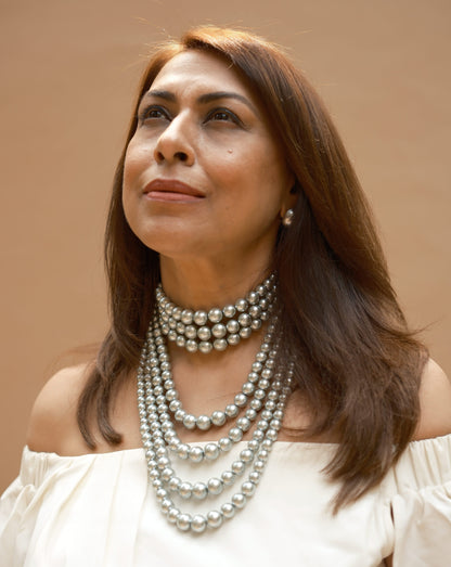 Graded Silver Pearl Choker