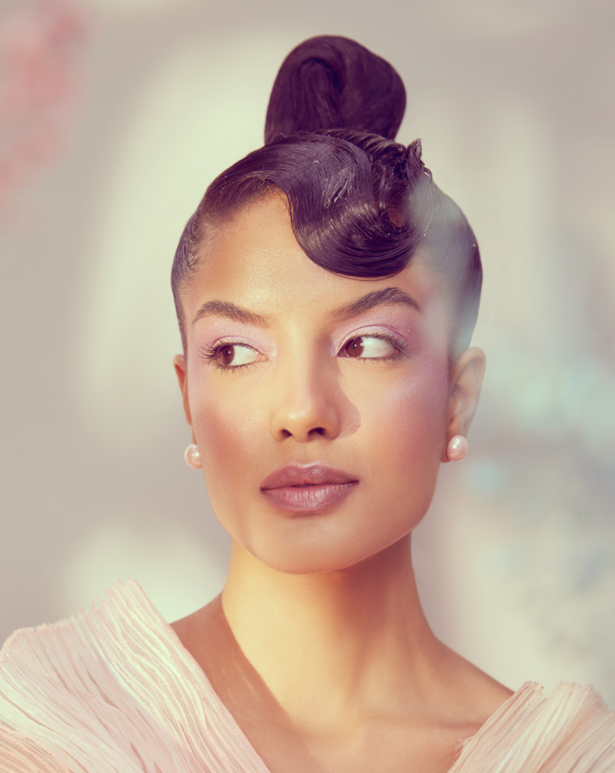 14mm Pearl Studs - Pink