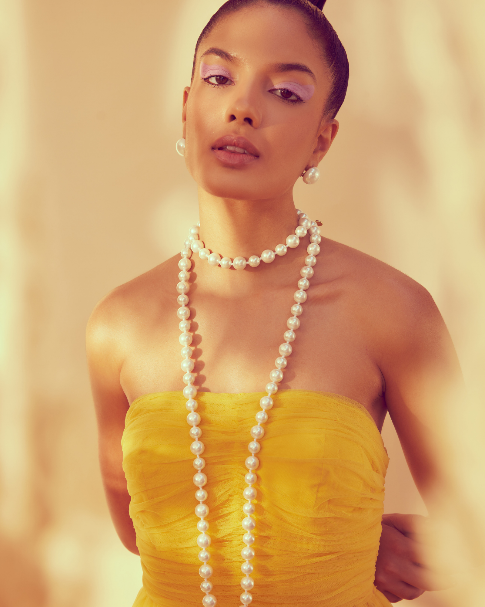 Knotted Single - White